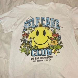 Walmart t-shirt, kind of see through but oversized so you can’t really tell